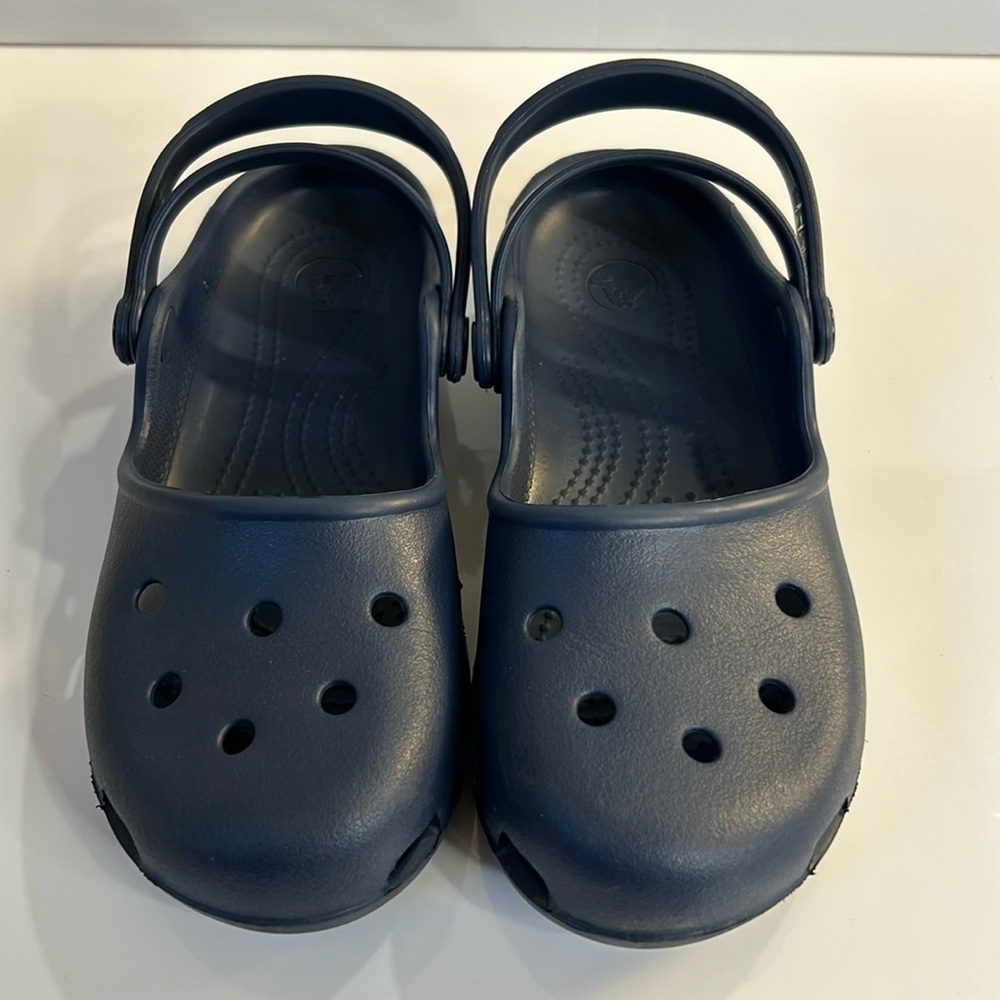 Crocs Girls Mary Jane Navy Blue Sandal Size J 3